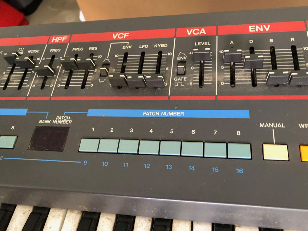 Roland Juno-106 Repair Faders Dirty