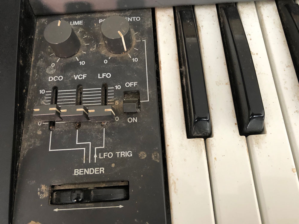 Roland Juno-106 Repair Pitch Dirty