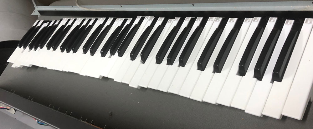 Roland Juno-106 Repair Keys Cleaned